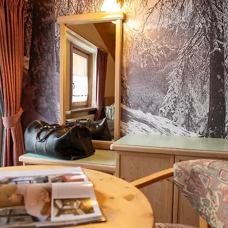 Al Nin Hotel&spa Ливиньо