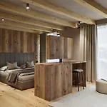 Al Nin Hotel&spa ליביניו