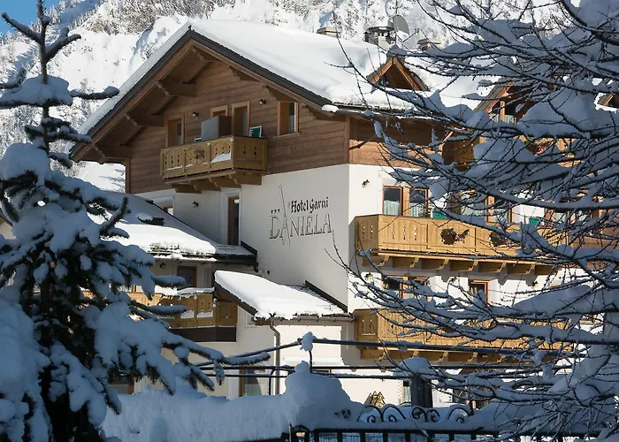 Al Nin Hotel&spa فندق ليفينو